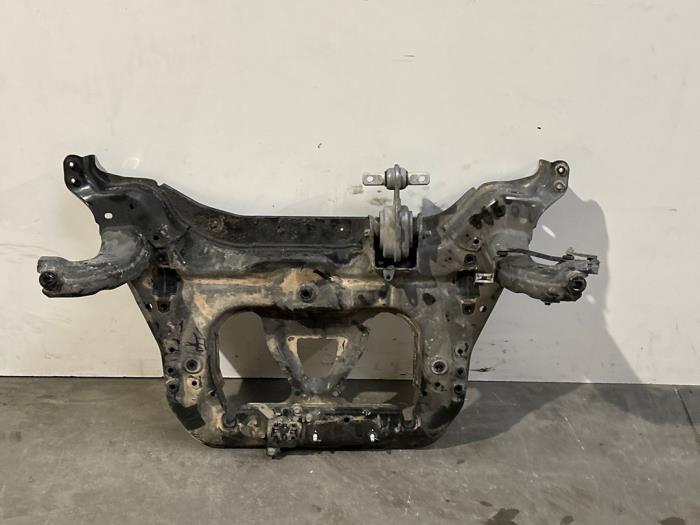 Rama pomocnicza Mercedes A-Klasse