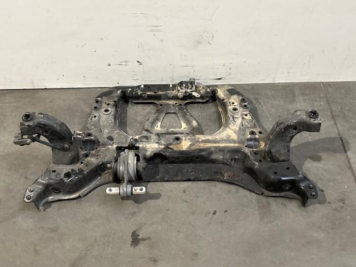 Rama pomocnicza Mercedes A-Klasse