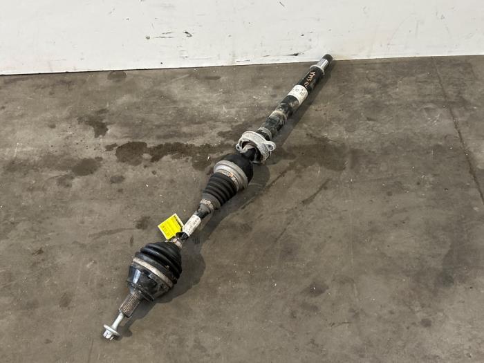 Os napedowa prawy przód Mercedes A-Klasse