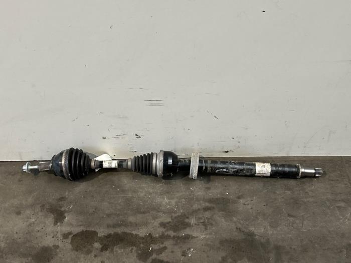 Os napedowa prawy przód Mercedes A-Klasse