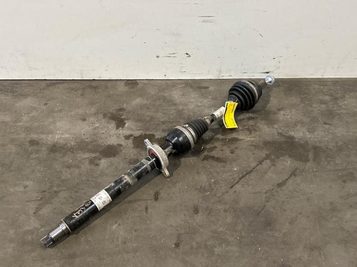 Os napedowa prawy przód Mercedes A-Klasse