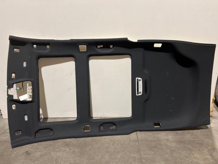 Podsufitka Mercedes E-Klasse