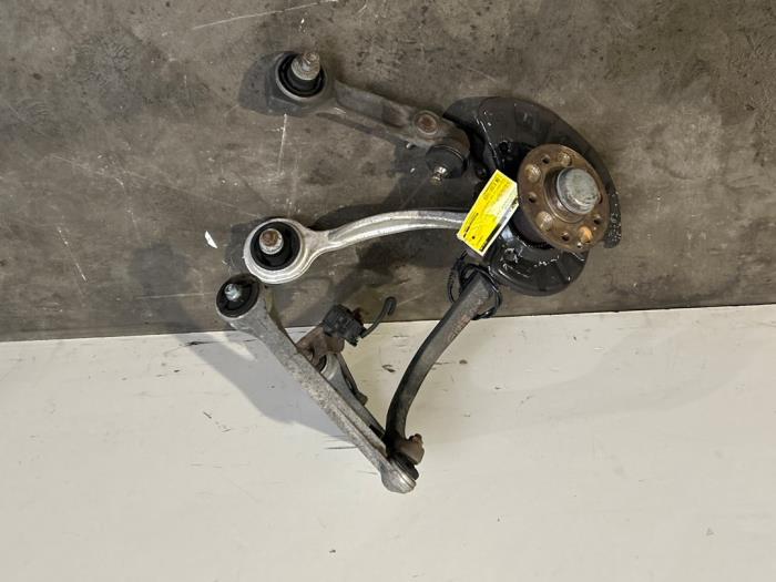 Knuckle, front left Mercedes S-Klasse