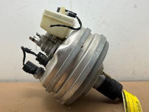 Gebruikte Rembekrachtiger Mercedes S (W220) 3.2 S-320 18V Prijs € 151,25 Inclusief btw aangeboden door Autoparts Van De Velde