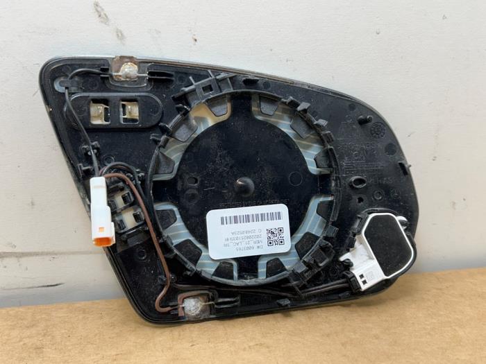 Spiegelglas links Mercedes GLA