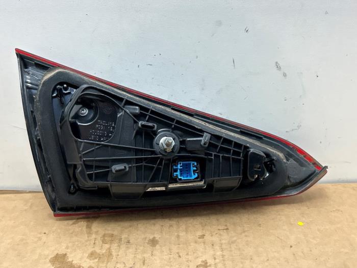 Feu arrière gauche Mercedes A-Klasse