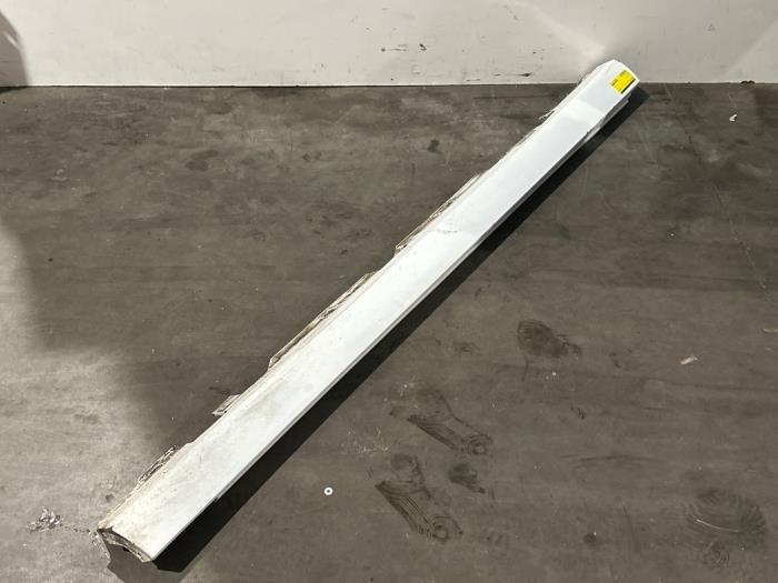 Próg prawy Mercedes A-Klasse