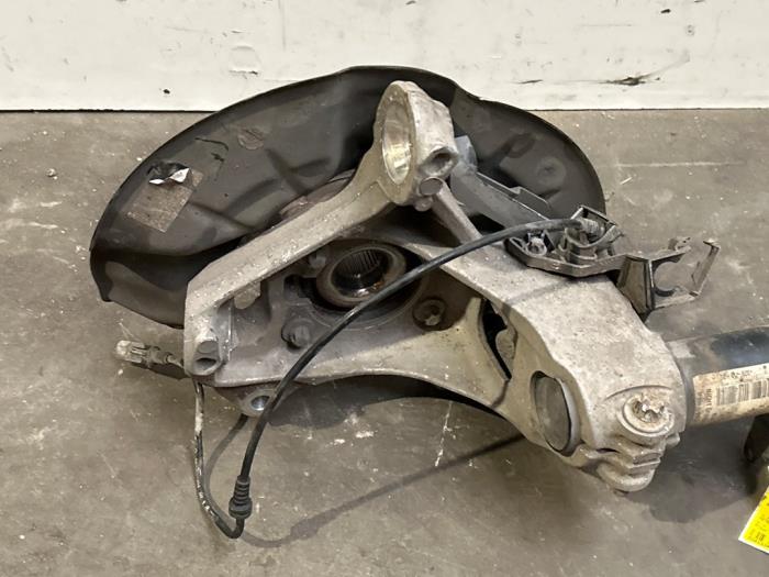 Knuckle, front left Mercedes A-Klasse