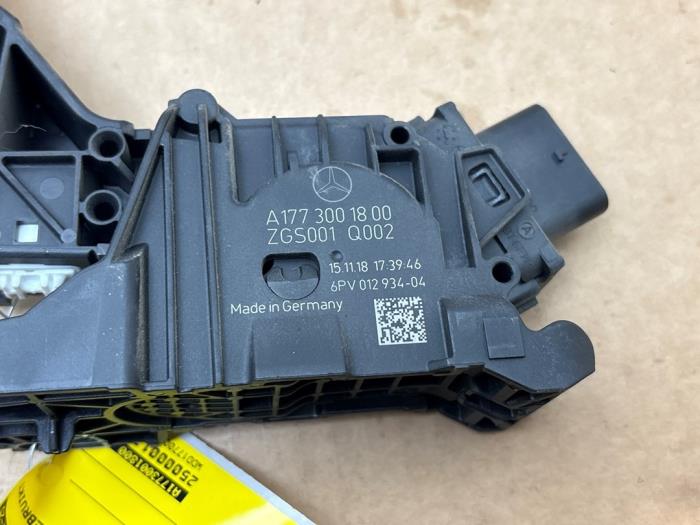 Pedal gazu Mercedes A-Klasse