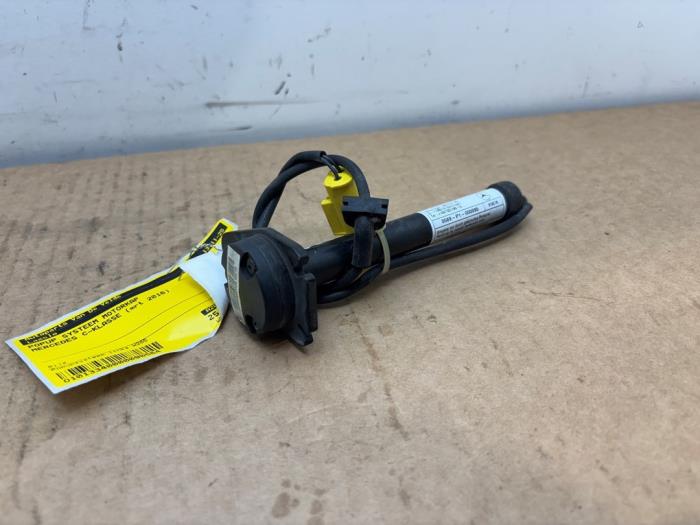 Popup System Motorhaube Mercedes C-Klasse