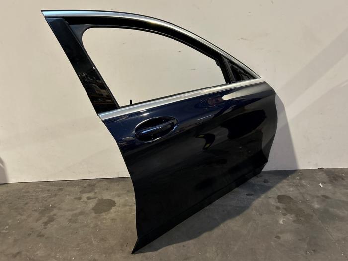 Tür 4-türig rechts vorne Mercedes C-Klasse