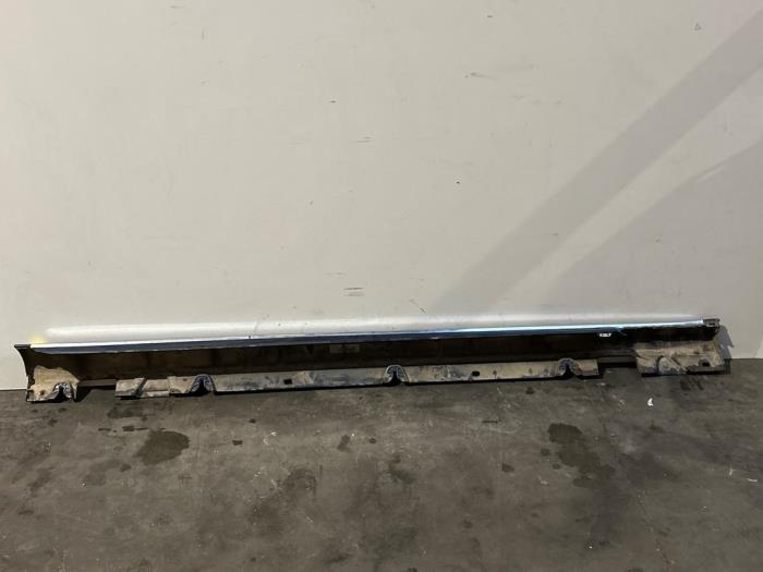 Umbral izquierda Mercedes C-Klasse