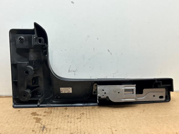 Deurslot Mechaniek 4Deurs rechts-achter Mercedes Vito