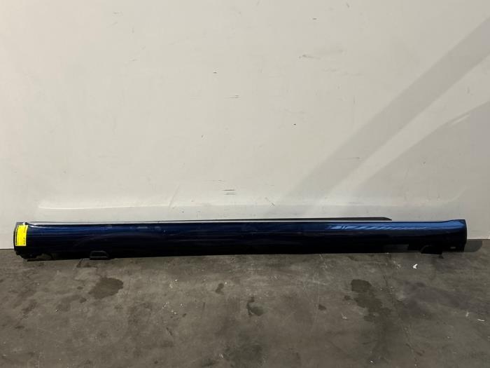 Próg prawy Mercedes C-Klasse