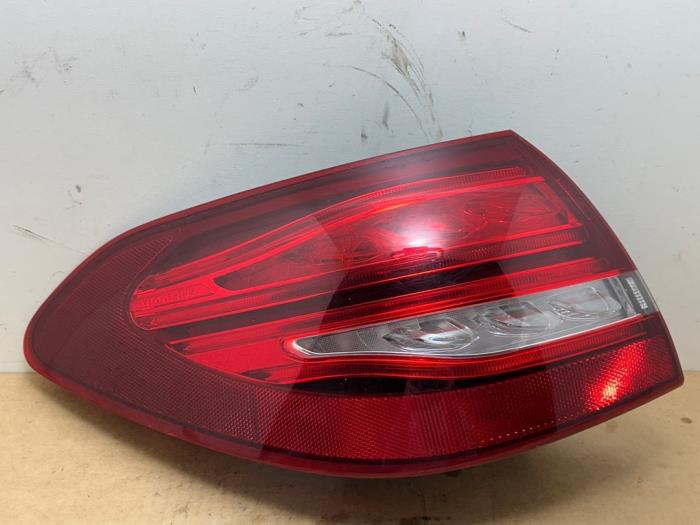 Feu arrière gauche Mercedes C-Klasse