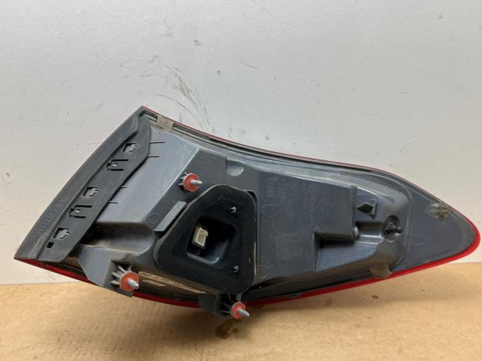 Feu arrière gauche Mercedes C-Klasse