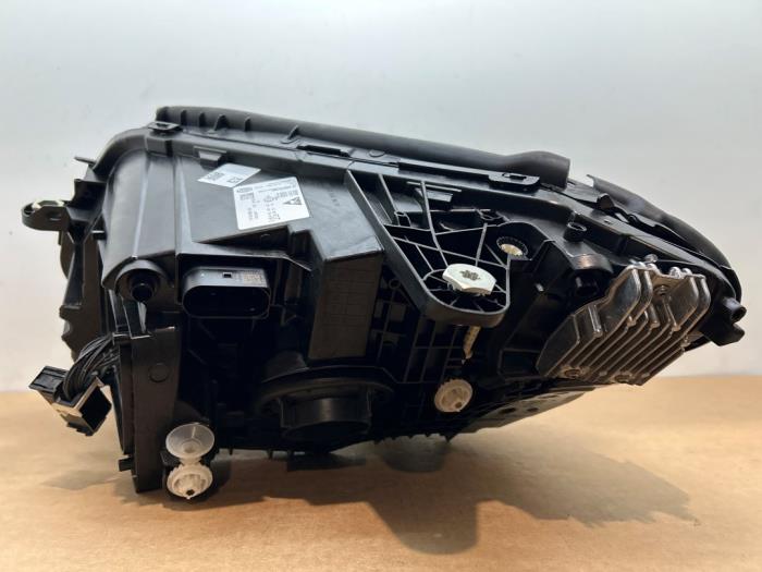 Headlight, right Mercedes C-Klasse