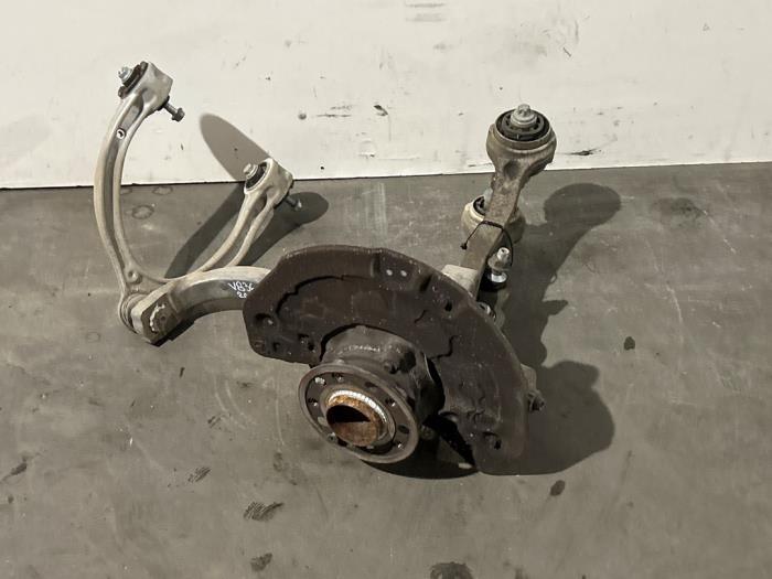 Knuckle, front right Mercedes C-Klasse