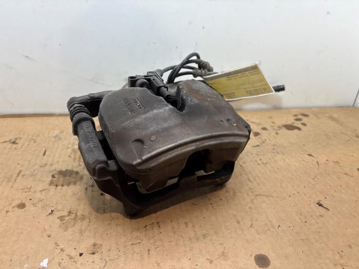 Remklauw (Tang) rechts-voor Mercedes C-Klasse