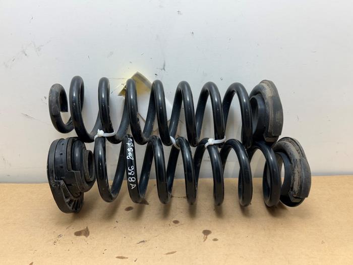 Rear coil spring Mercedes C-Klasse