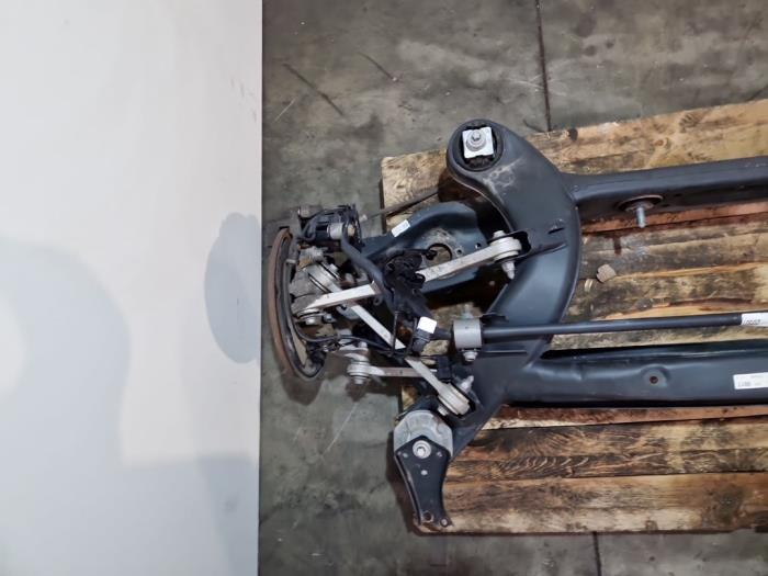 Arbre entraînement roue arrière Mercedes C-Klasse