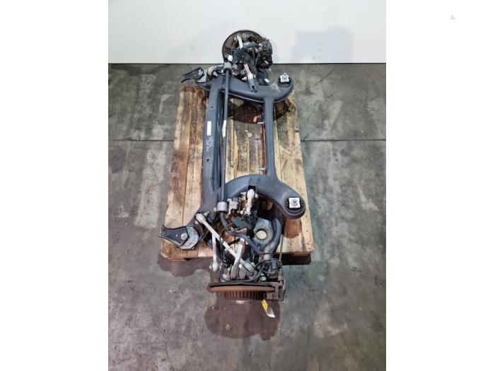 Os tylna napedu na tylne kola Mercedes C-Klasse