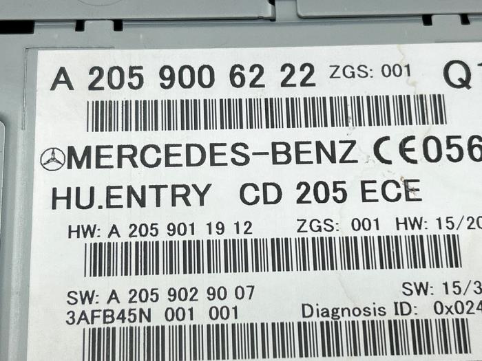 Radio Mercedes C-Klasse
