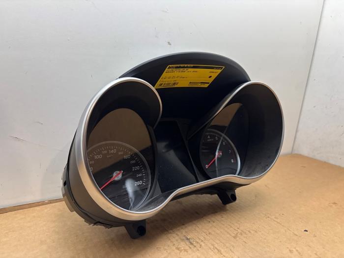 Licznik kilometrów KM Mercedes C-Klasse