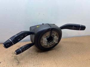 Gebruikte Licht + Raw Schakelaar Mercedes C Estate (S205) C-200 2.0 CGI 16V Prijs € 242,00 Inclusief btw aangeboden door Autoparts Van De Velde