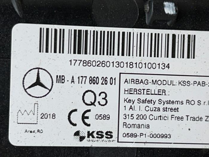 Right airbag (dashboard) Mercedes A-Klasse