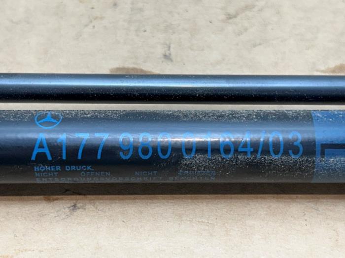 Zestaw amortyzatorów gazowych pokrywy bagaznika Mercedes A-Klasse