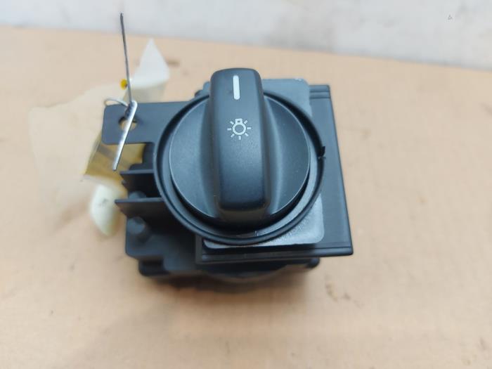 Przelacznik swiatel Mercedes A-Klasse