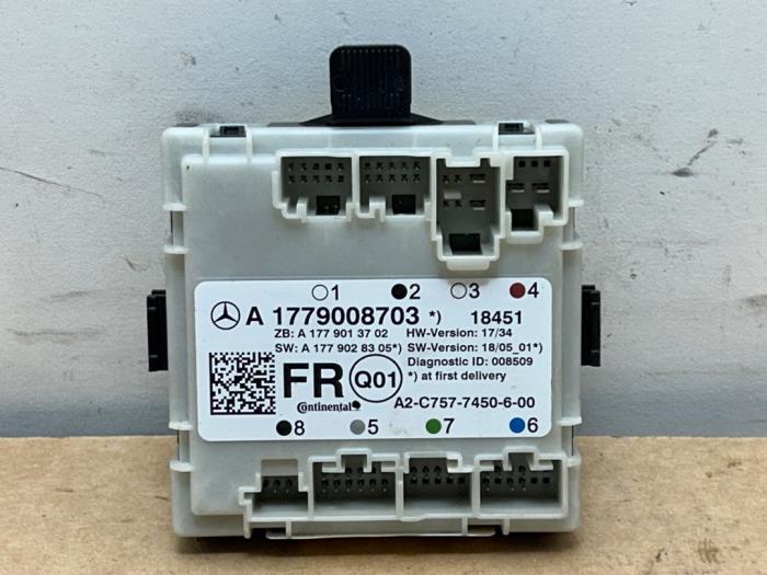 Modul centralnego zamka Mercedes A-Klasse