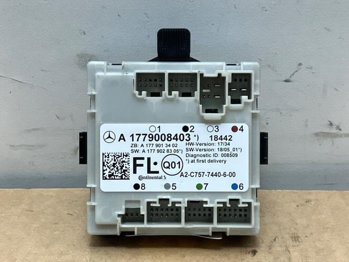 Modul centralnego zamka Mercedes A-Klasse