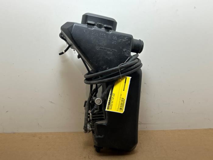 Scheibensprühertank vorne Mercedes EQC