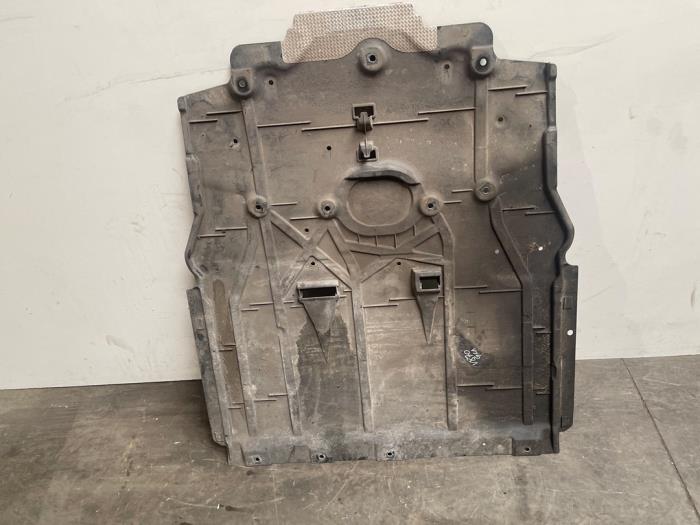 Beschermplaat bodem Mercedes GLA