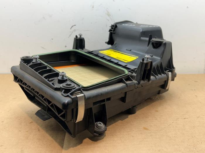 Boîtier filtre à air Mercedes C-Klasse