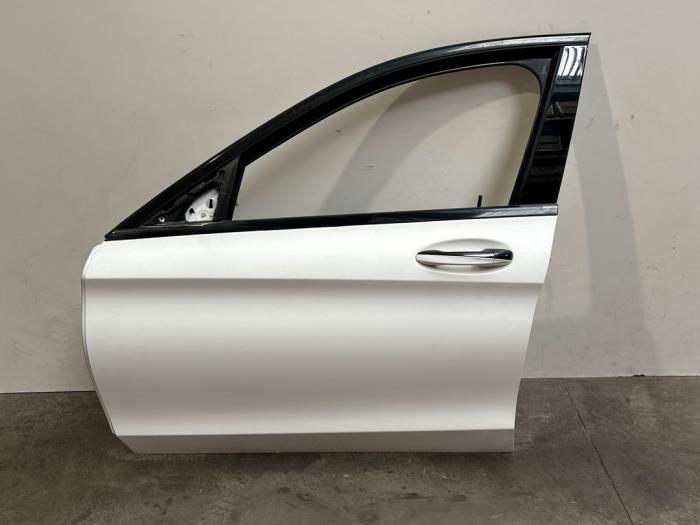 Drzwi prawe przednie wersja 4-drzwiowa Mercedes C-Klasse