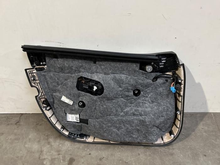 Revêtement portière 4portes avant droite Mercedes C-Klasse