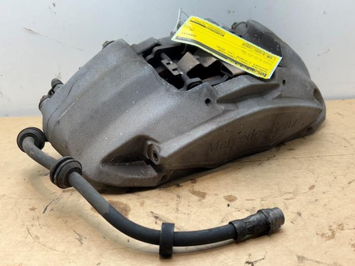 Zacisk hamulcowy lewy przód Mercedes C-Klasse