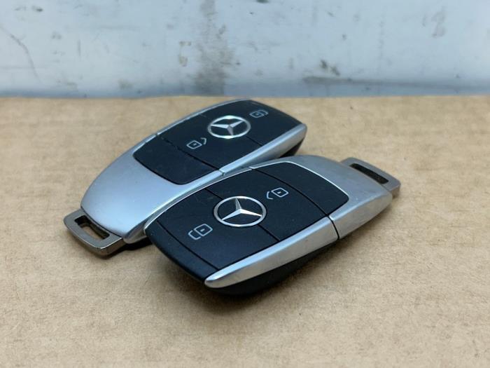 Cerradura de contacto y ordenador Mercedes A-Klasse