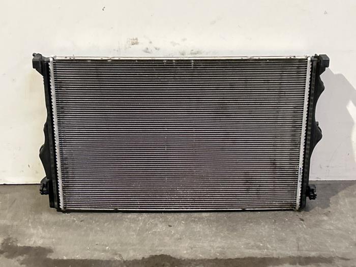 Chlodnica Mercedes A-Klasse