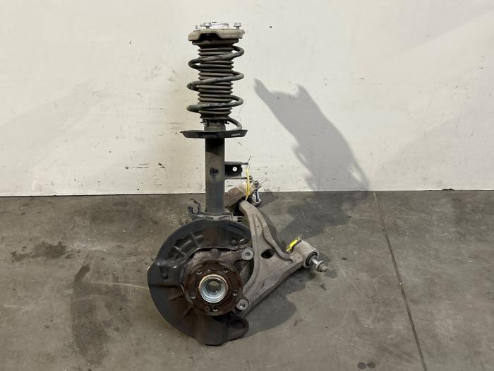 Knuckle, front right Mercedes A-Klasse