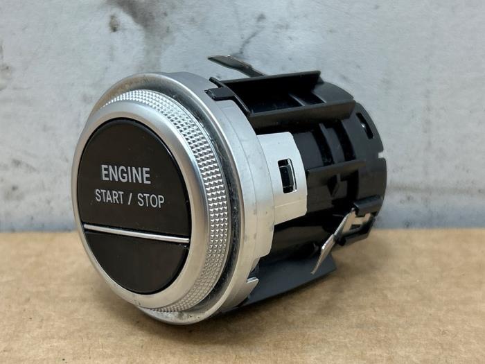 Ignition lock + computer Mercedes C-Klasse