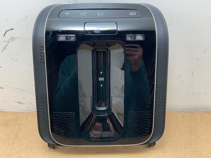 Eclairage intérieur avant Mercedes C-Klasse