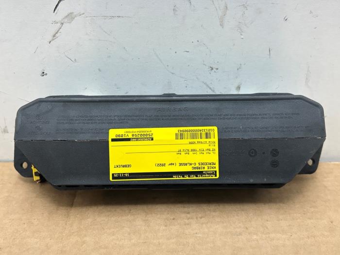 Poduszka powietrzna kolanowa Mercedes C-Klasse