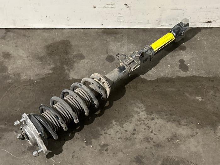 Amortyzator wstrzasów lewy przód Mercedes C-Klasse