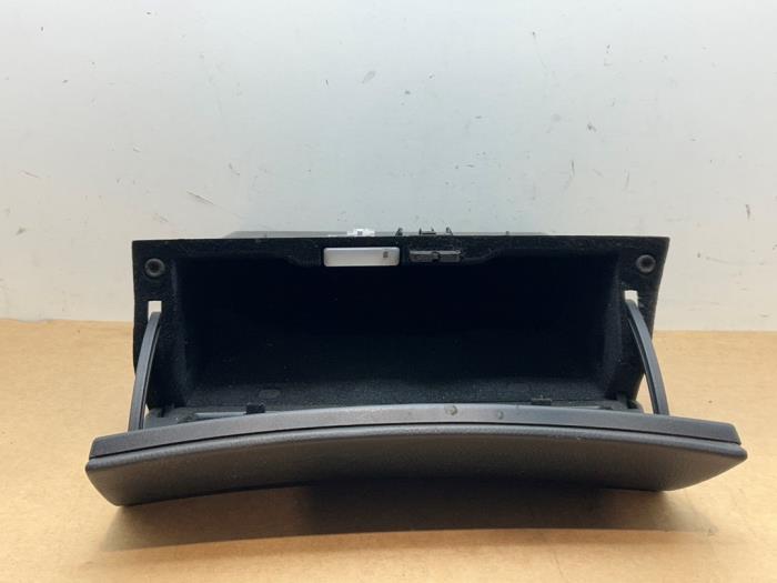 Handschuhfach Mercedes S-Klasse