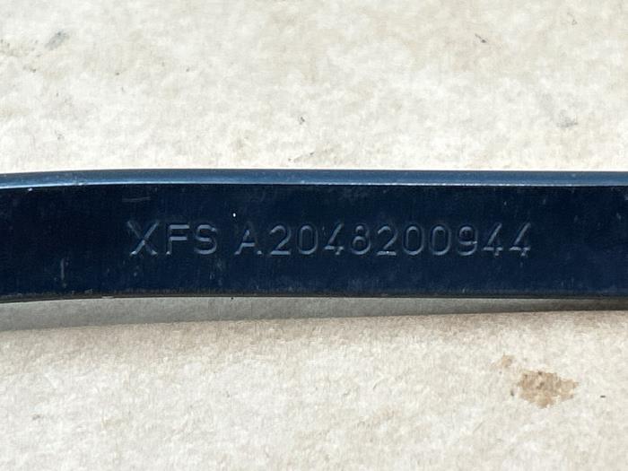 Front wiper arm Mercedes GLK-Klasse