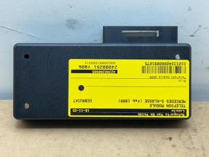 Gebruikte Telefoon Module Mercedes S (W220) 3.2 S-320 18V Prijs € 108,90 Inclusief btw aangeboden door Autoparts Van De Velde